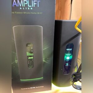 Alien Wireless Router - Black